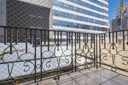 Apartamento à venda com 90m², 3 quartos e 1 vagaSala - Varanda