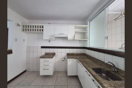 Apartamento para alugar com 75m², 2 quartos e sem vaga