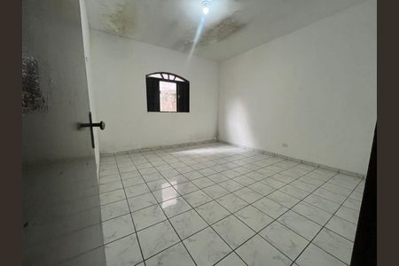 Casa à venda com 3 quartos, 200m² em Parque Cisper, São Paulo