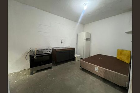 Casa à venda com 3 quartos, 200m² em Parque Cisper, São Paulo