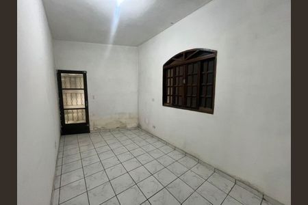 Casa à venda com 3 quartos, 200m² em Parque Cisper, São Paulo