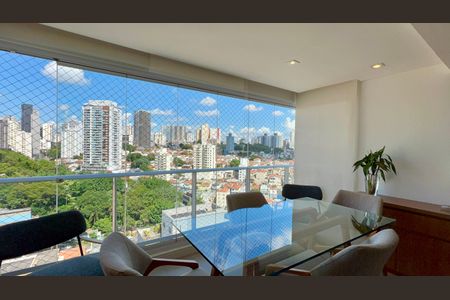 Apartamento à venda com 80m², 2 quartos e 2 vagasVaranda