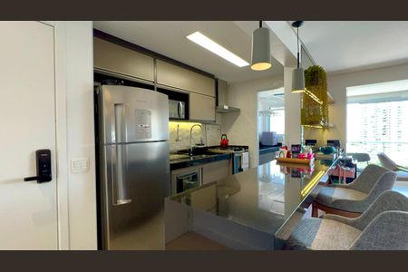 Apartamento à venda com 80m², 2 quartos e 2 vagasCozinha