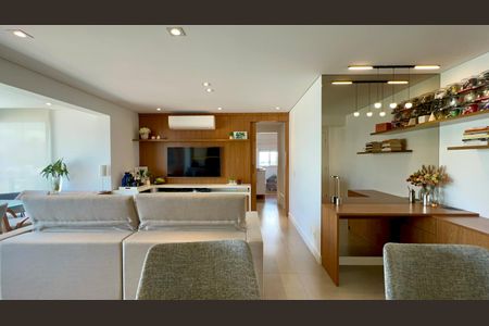 Apartamento à venda com 80m², 2 quartos e 2 vagasSala