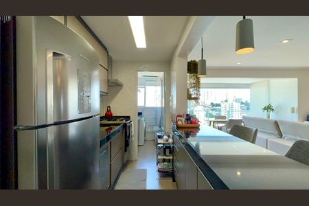 Apartamento à venda com 80m², 2 quartos e 2 vagasCozinha