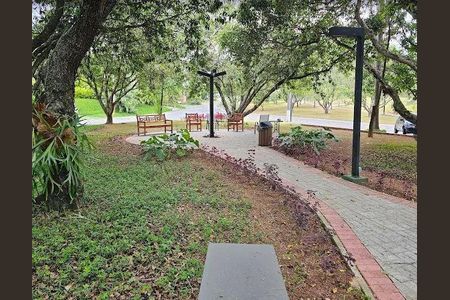 Casa à venda com 302m², 4 quartos e 5 vagas