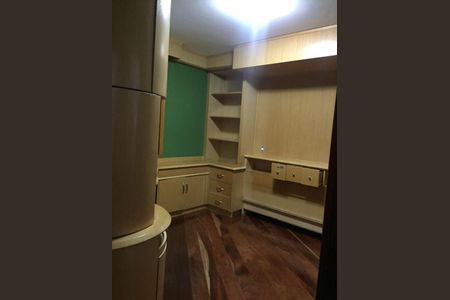 Casa à venda com 302m², 4 quartos e 5 vagas