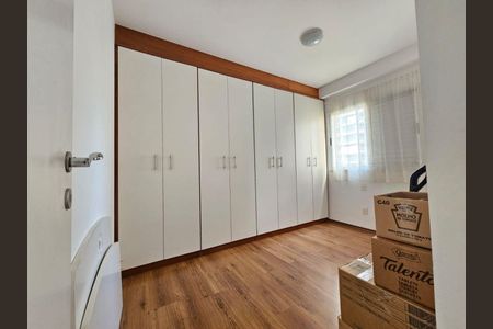 Apartamento à venda com 3 quartos, 87m² em Alphaville Industrial, Barueri