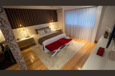 Casa à venda com 940m², 6 quartos e 9 vagas