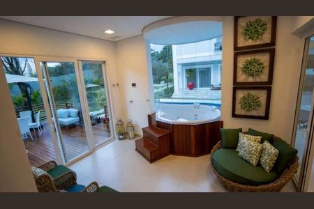 Casa à venda com 6 quartos, 940m² em Tamboré, Santana de Parnaíba