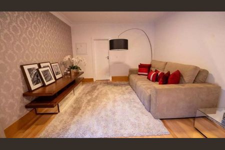 Casa à venda com 940m², 6 quartos e 9 vagas