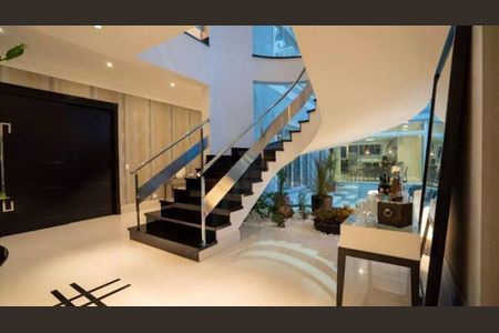 Casa à venda com 940m², 6 quartos e 9 vagas