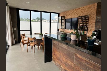 Casa à venda com 3 quartos, 290m² em Jardim Samambaia, Jundiaí