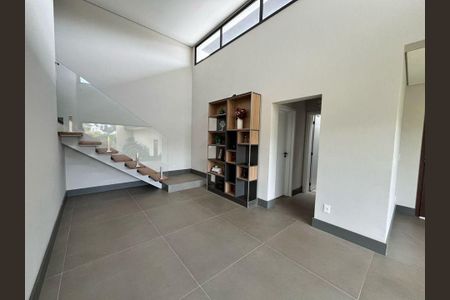 Casa à venda com 3 quartos, 290m² em Jardim Samambaia, Jundiaí