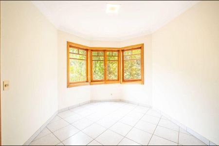 Casa à venda com 4 quartos, 650m² em Tamboré, Santana de Parnaíba