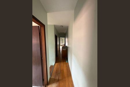 Casa à venda com 3 quartos, 290m² em Jardim das Vertentes, São Paulo