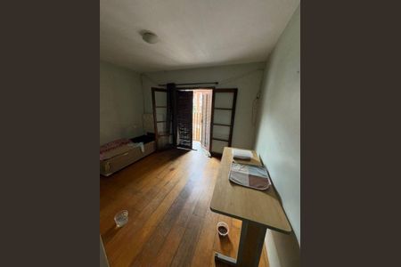 Casa à venda com 3 quartos, 290m² em Jardim das Vertentes, São Paulo