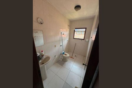 Casa à venda com 3 quartos, 290m² em Jardim das Vertentes, São Paulo