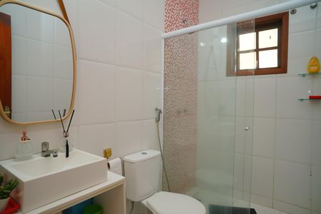 Casa de condomínio para alugar com 380m², 3 quartos e 1 vaga Casa de condomínio para alugar com 380m², 3 quartos e 1 vagaBanheiro Social