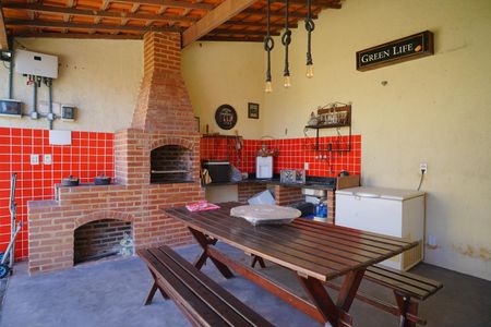 Casa de condomínio para alugar com 380m², 3 quartos e 1 vaga Casa de condomínio para alugar com 380m², 3 quartos e 1 vagaÁrea gourmet