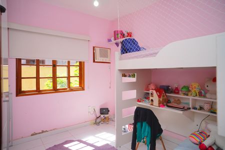 Casa de condomínio para alugar com 380m², 3 quartos e 1 vaga Casa de condomínio para alugar com 380m², 3 quartos e 1 vagaQuarto 1