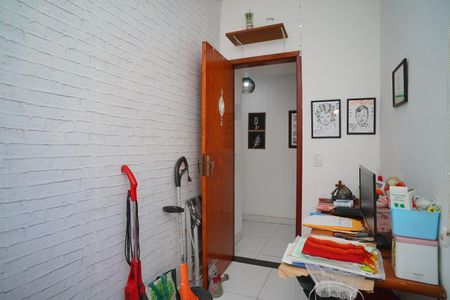 Casa de condomínio para alugar com 380m², 3 quartos e 1 vaga Casa de condomínio para alugar com 380m², 3 quartos e 1 vagaEscritório