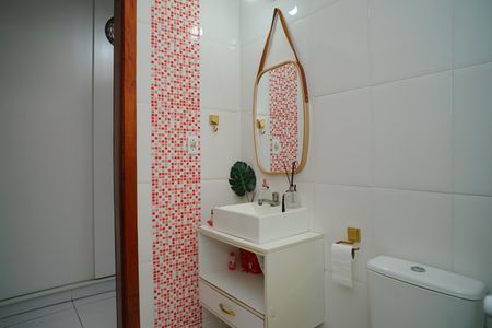 Casa de condomínio para alugar com 380m², 3 quartos e 1 vaga Casa de condomínio para alugar com 380m², 3 quartos e 1 vagaBanheiro Social