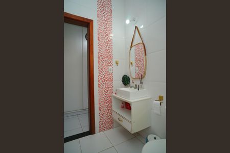 Casa de condomínio para alugar com 380m², 3 quartos e 1 vaga Casa de condomínio para alugar com 380m², 3 quartos e 1 vagaBanheiro Social