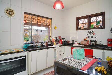 Casa de condomínio para alugar com 380m², 3 quartos e 1 vaga Casa de condomínio para alugar com 380m², 3 quartos e 1 vagaCozinha