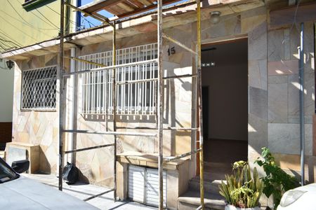 Casa para alugar com 80m², 2 quartos e 1 vagaFachada