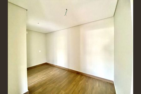 Casa à venda com 4 quartos, 447m² em Jardim Samambaia, Jundiaí