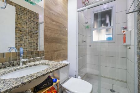 Apartamento à venda com 71m², 3 quartos e 2 vagasBanheiro Social