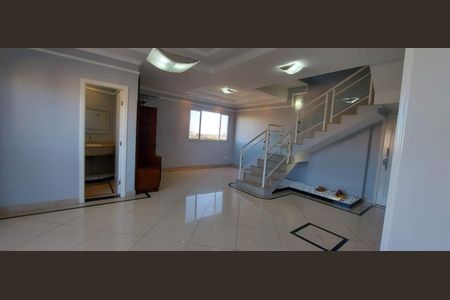 Sala de apartamento para alugar com 3 quartos, 210m² em Santa Mônica, Uberlândia
