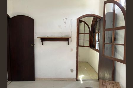 Casa de condomínio para alugar com 600m², 4 quartos e 4 vagas