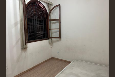 Casa de condomínio para alugar com 600m², 4 quartos e 4 vagas