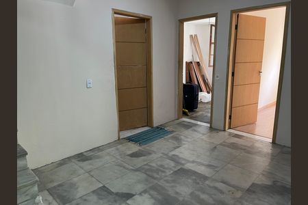 Casa de condomínio para alugar com 600m², 4 quartos e 4 vagas