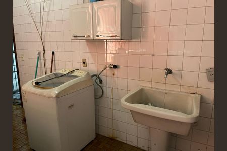 Casa de condomínio para alugar com 600m², 4 quartos e 4 vagas