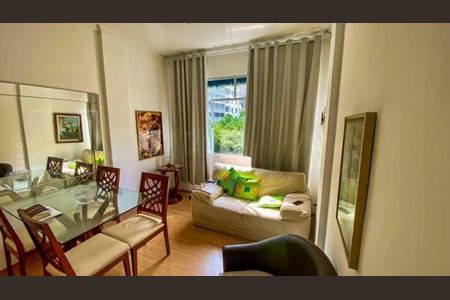 Apartamento à venda com 2 quartos, 47m² em Copacabana, Rio de Janeiro