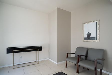 Apartamento à venda com 63m², 2 quartos e 1 vagaHall