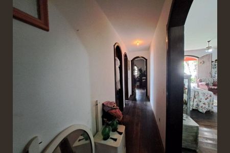Casa à venda com 3 quartos, 200m² em Maria Paula, Niterói
