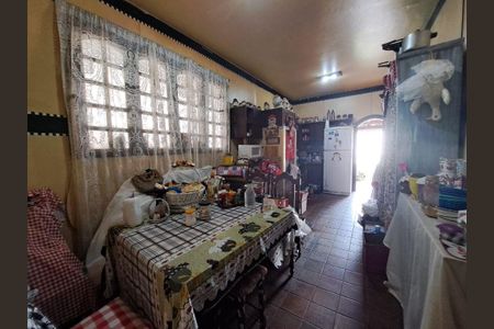 Casa à venda com 3 quartos, 200m² em Maria Paula, Niterói