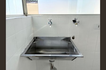 Apartamento para alugar com 60m², 2 quartos e 1 vagaÁrea de Serviço