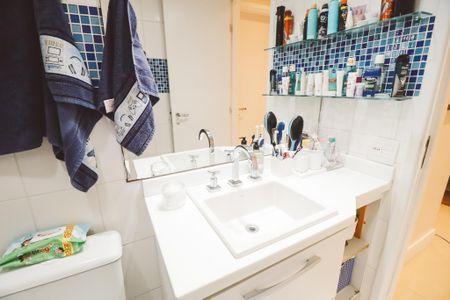Apartamento à venda com 126m², 3 quartos e 2 vagasBanheiro