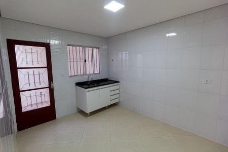 Casa à venda com 2 quartos, 70m² em Vila Palmeiras, São Paulo