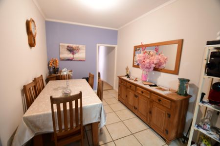 Sala de casa à venda com 3 quartos, 152m² em Ponte Preta, Campinas
