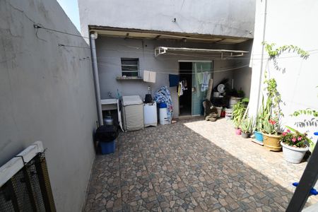Casa à venda com 152m², 3 quartos e 1 vagaÁrea de Serviço