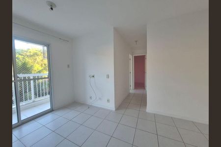 Apartamento à venda com 2 quartos, 60m² em Maceio, Niterói