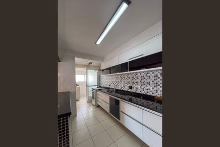 Apartamento à venda com 86m², 2 quartos e 2 vagasCozinha