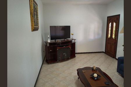 Casa à venda com 3 quartos, 173m² em Piratininga, Niterói