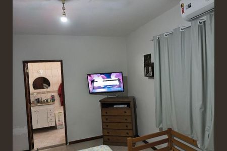 Casa à venda com 3 quartos, 173m² em Piratininga, Niterói